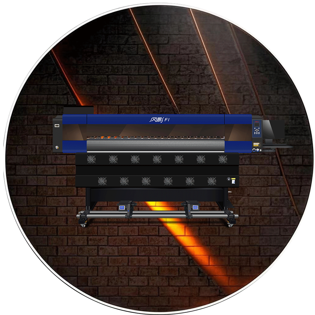 �LӰF1���^��ɫ